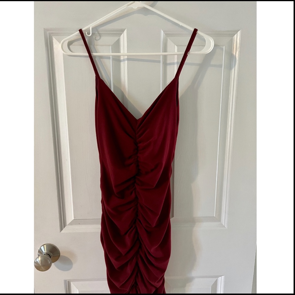 Short maroon club dress, size xs, brand shein